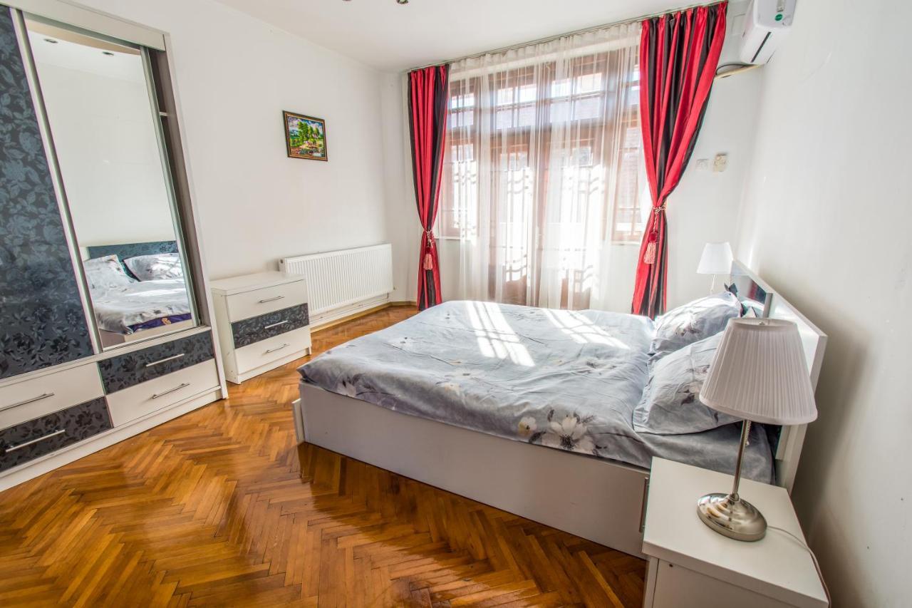 Apartment Faryna Bukarest Eksteriør billede